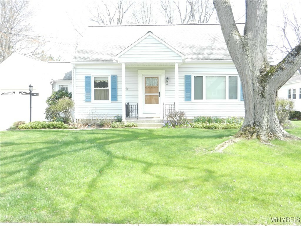 Property Photo: 46 Lenora Drive NY 14075