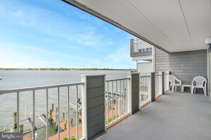 Property Photo:  423 14th Street 205 K  MD 21842