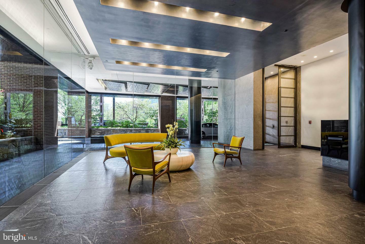 Property Photo: 3303 Water Street NW 3I DC 20007