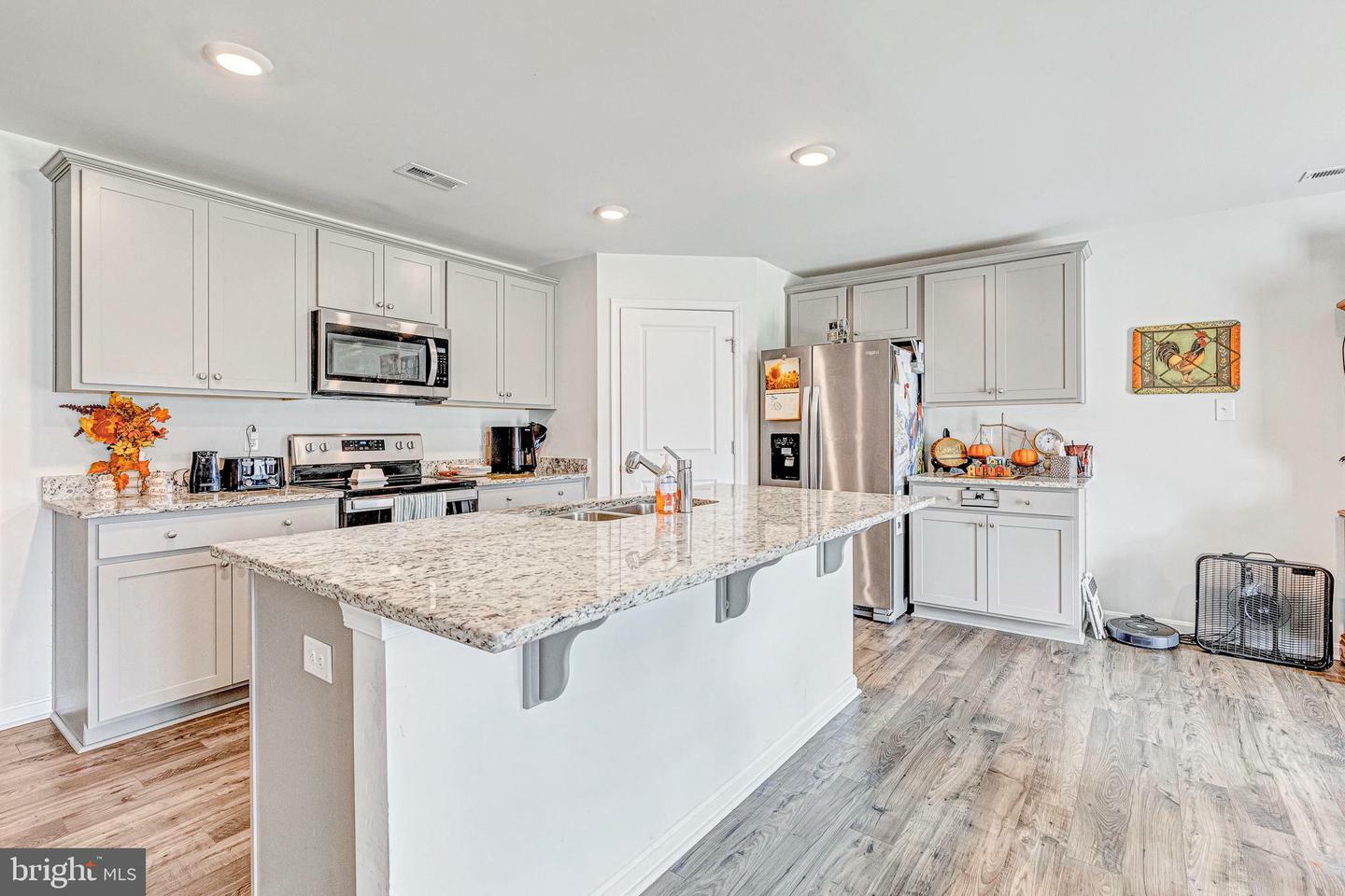 Property Photo: 17496 Jackson Drive VA 22427