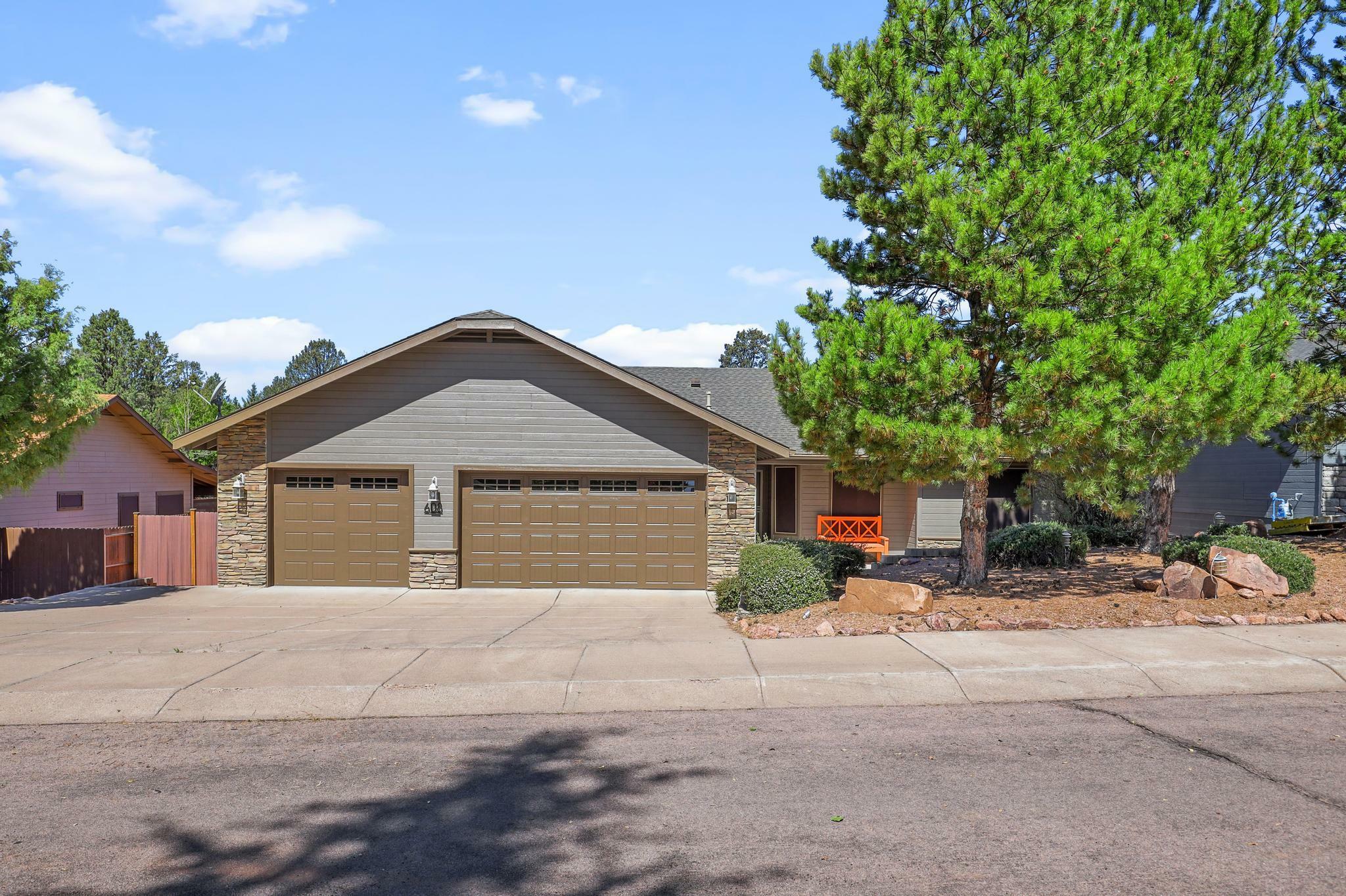 Property Photo:  608 N Wilderness Trail  AZ 85541 