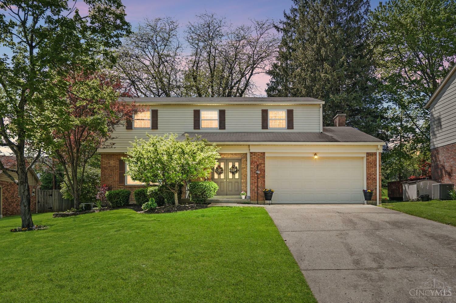 Property Photo: 2633 Topichills Drive OH 45248