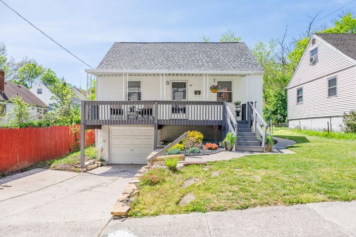 565 Mt Hope Avenue  Cincinnati OH 45204 photo