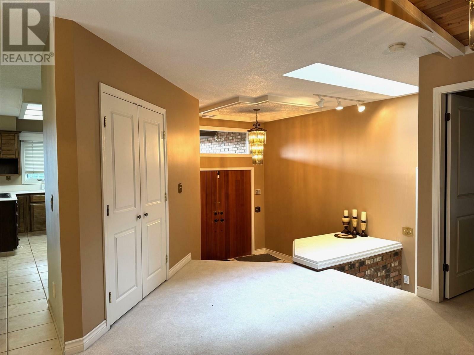 Property Photo: 476 Pevero Place BC V2H 1S1
