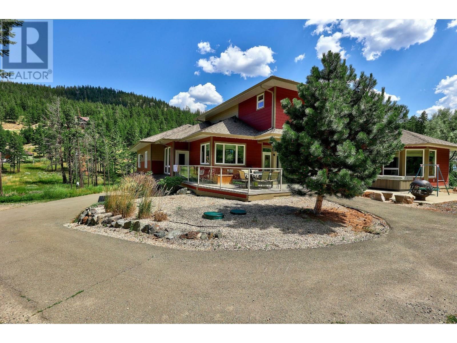 Property Photo: 2555 Pratt Road BC V2H 1T7