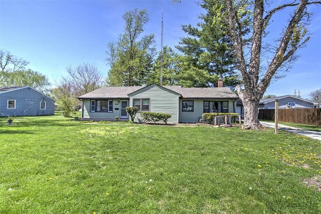 2123 S Windsor Road  Decatur IL 62521 photo