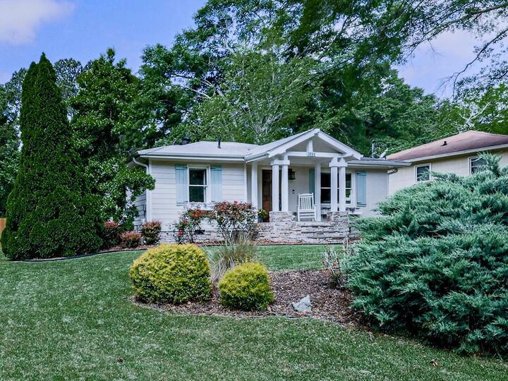 Property Photo:  2660 Birch Street SE  GA 30080 