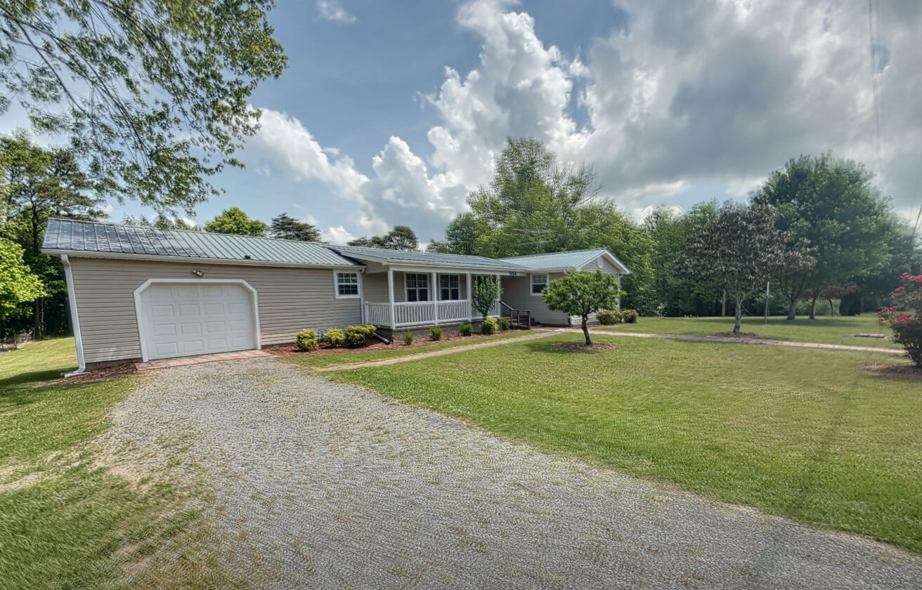 Property Photo: 7684 Alabama Highway AL 35966
