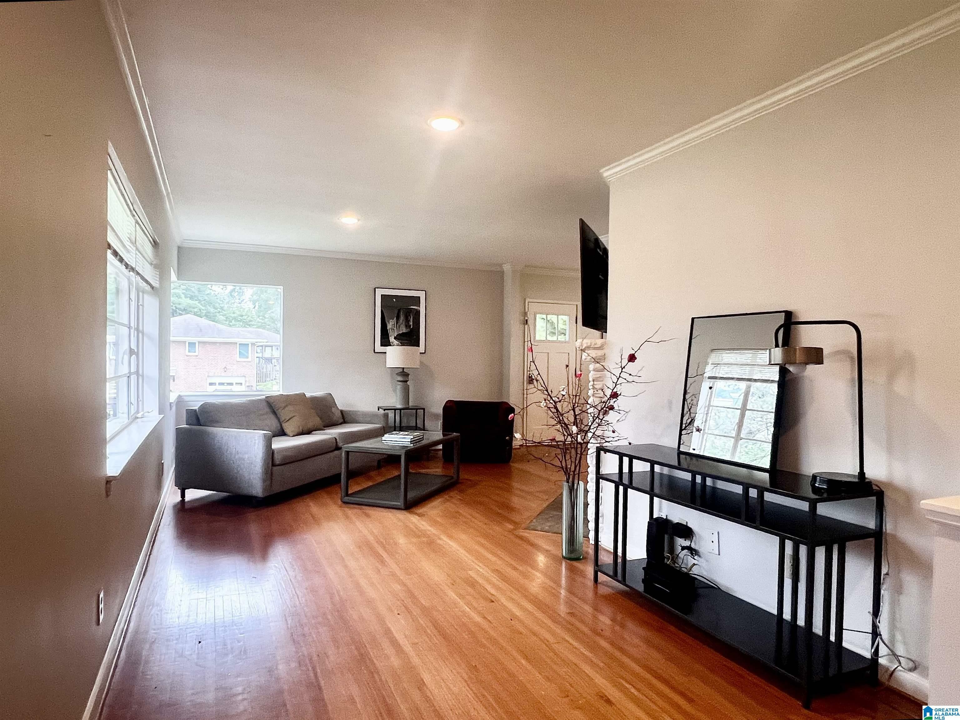 Property Photo: 708 Devon Drive AL 35209