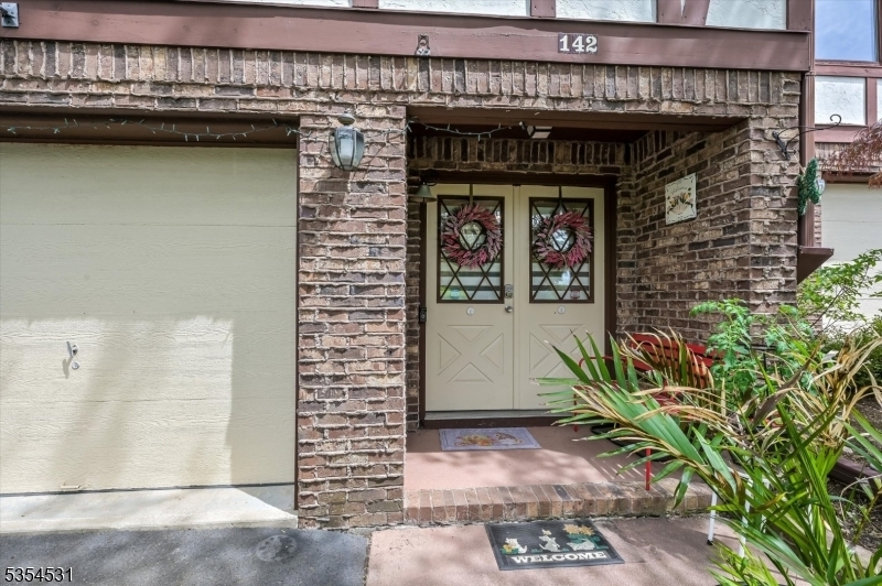 Property Photo: 142 Garside Ave NJ 07470