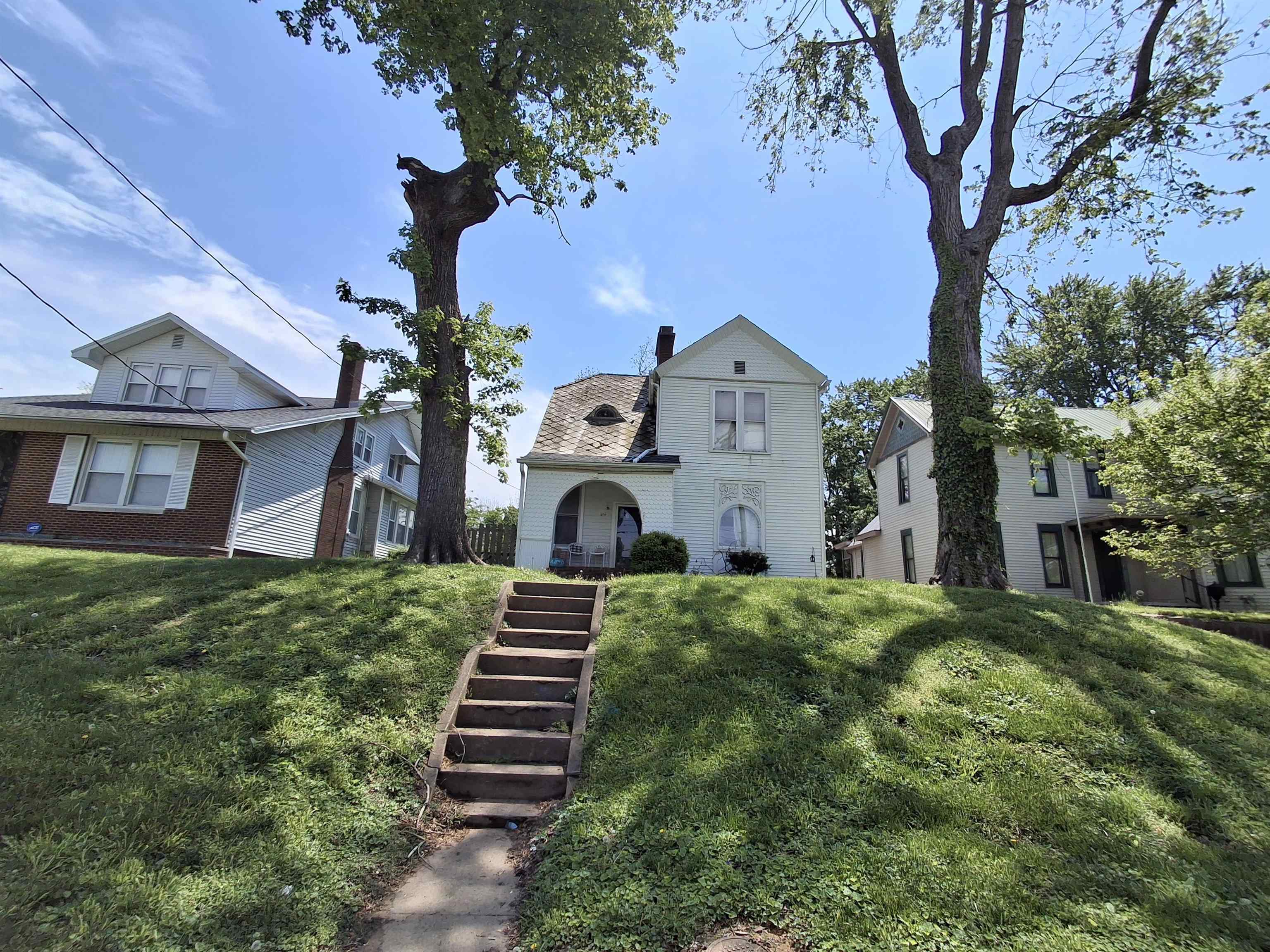 Property Photo: 614 S Green Street KY 42420