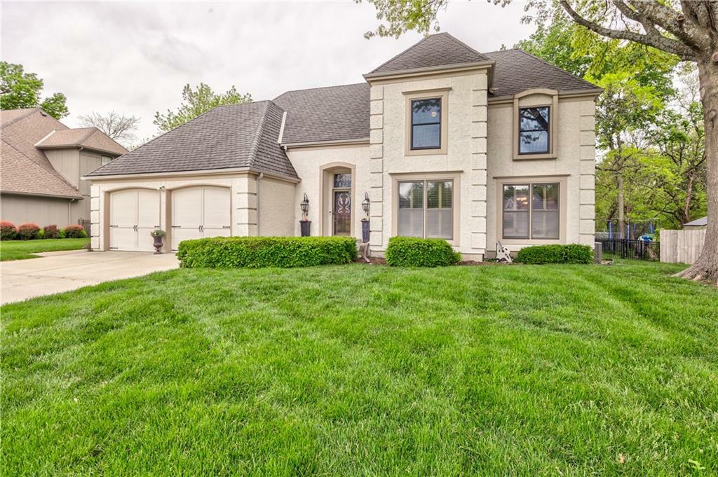 Property Photo:  14732 S Village Drive  KS 66062 