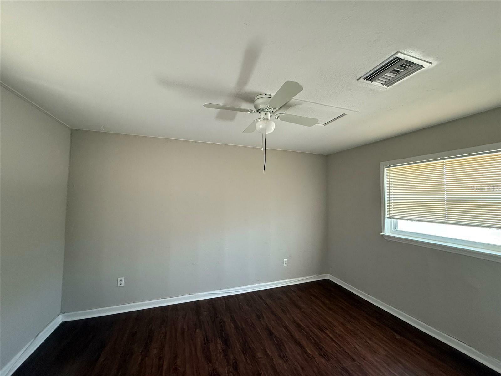 Property Photo: 610 S Marin Luther King Jr Ave FL 33756