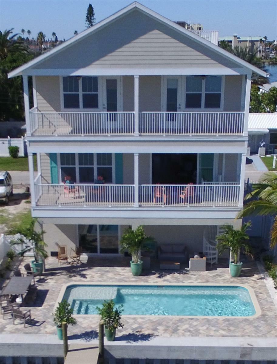 Property Photo:  305 Harbor Drive  FL 33785 