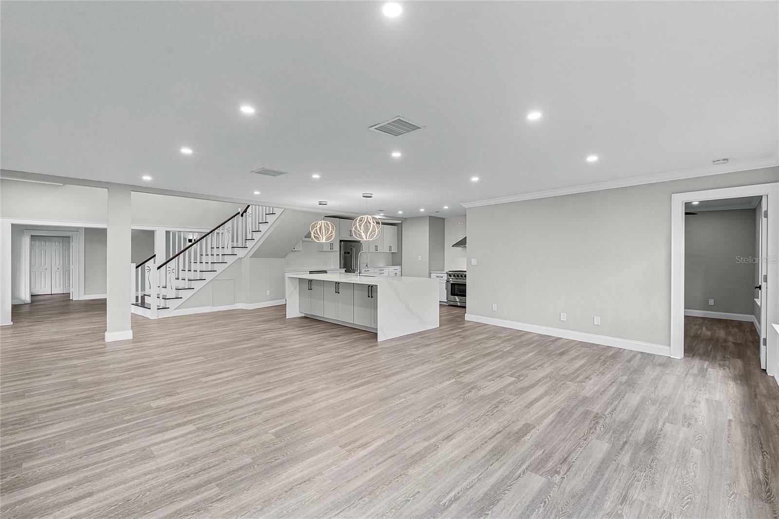 Property Photo: 311 E 8th Avenue FL 34786