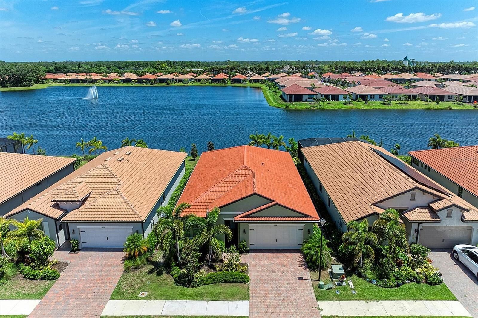 Property Photo: 244 Villoresi Boulevard FL 34275