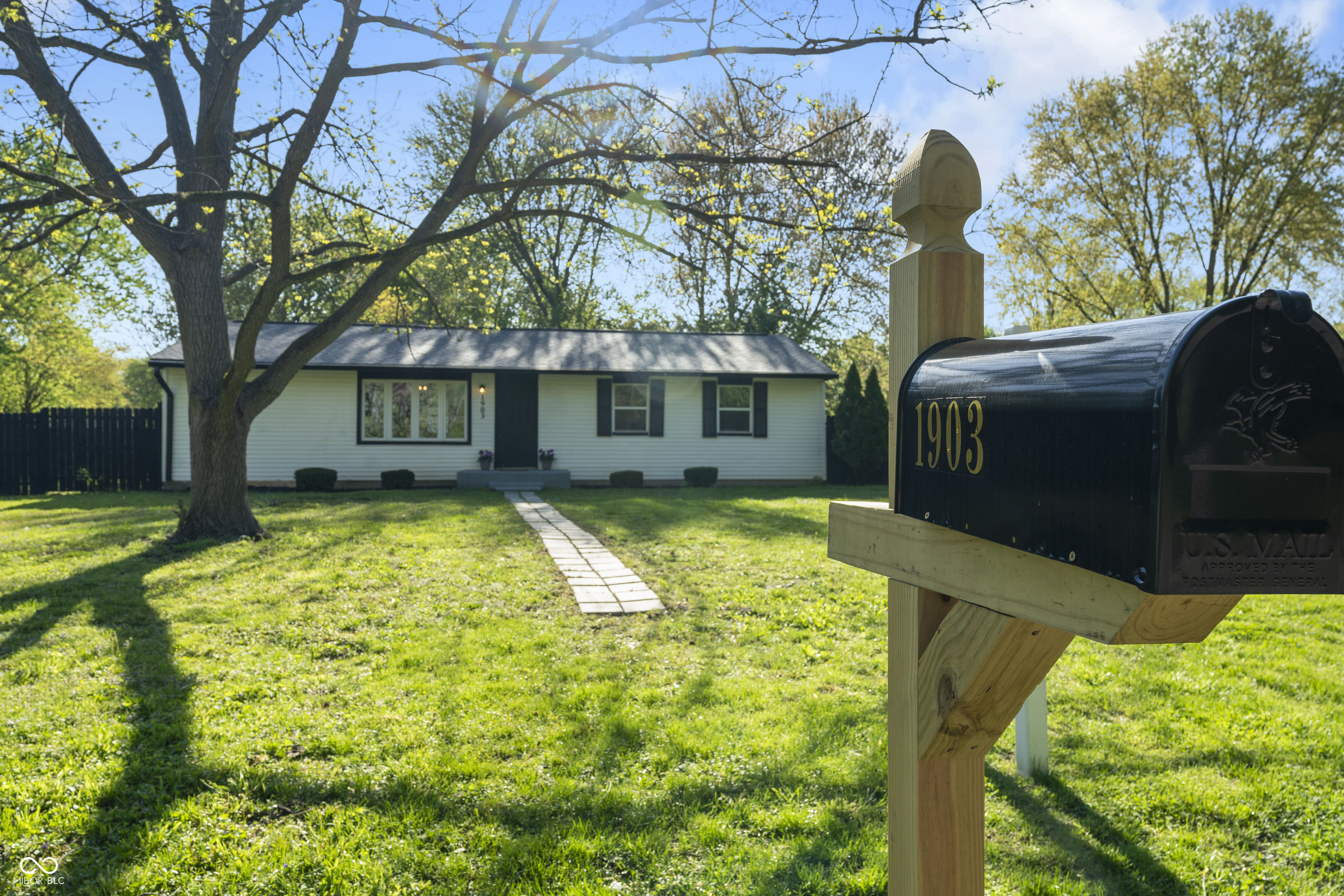Property Photo: 1903 Danbury Drive IN 46231