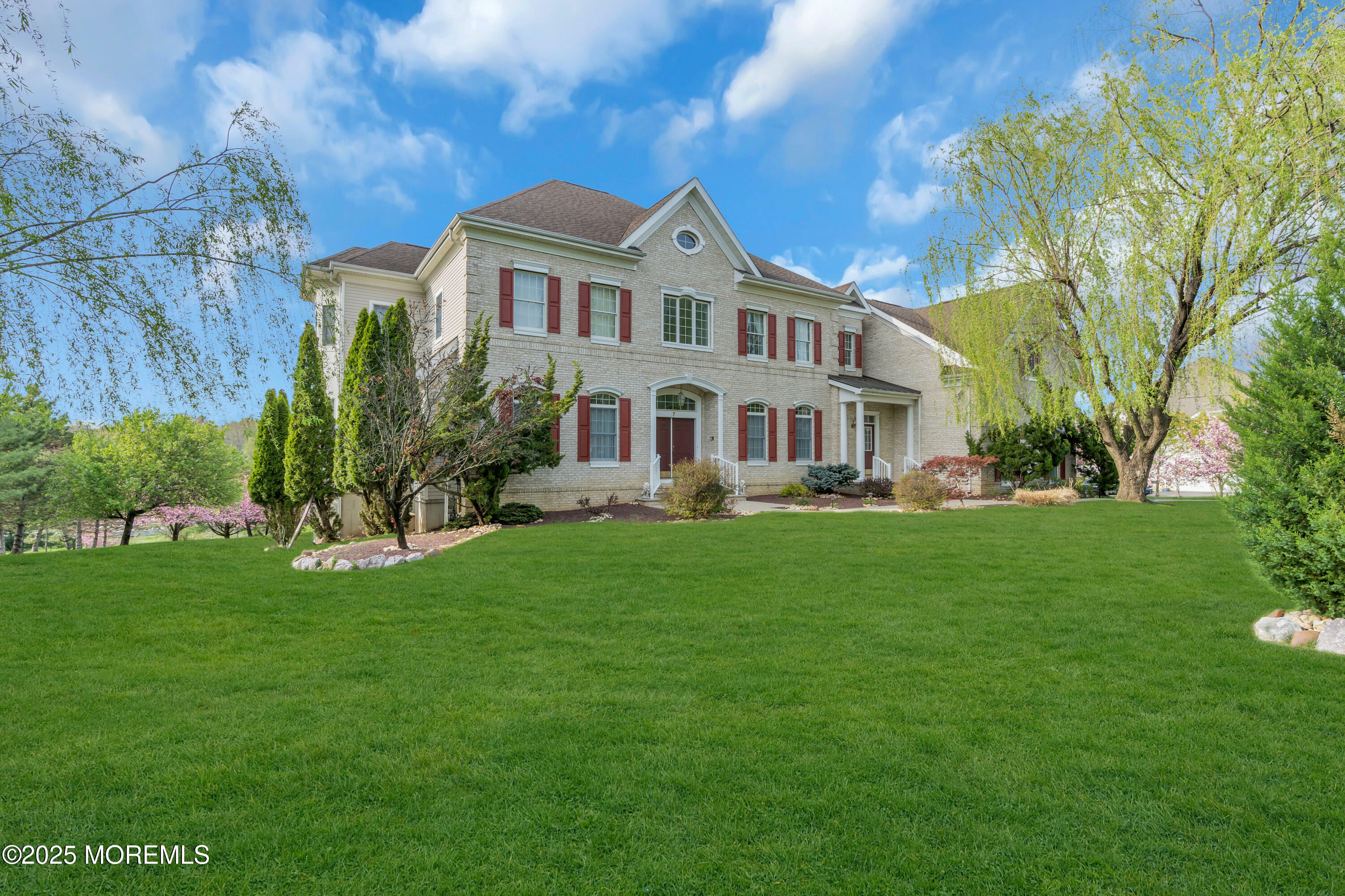 Property Photo: 7 Stayman Court NJ 07726