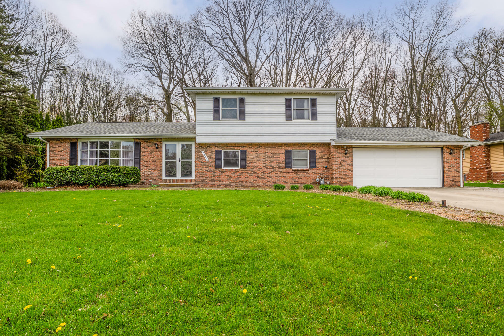 Property Photo: 1554 Trebor Road MI 49085