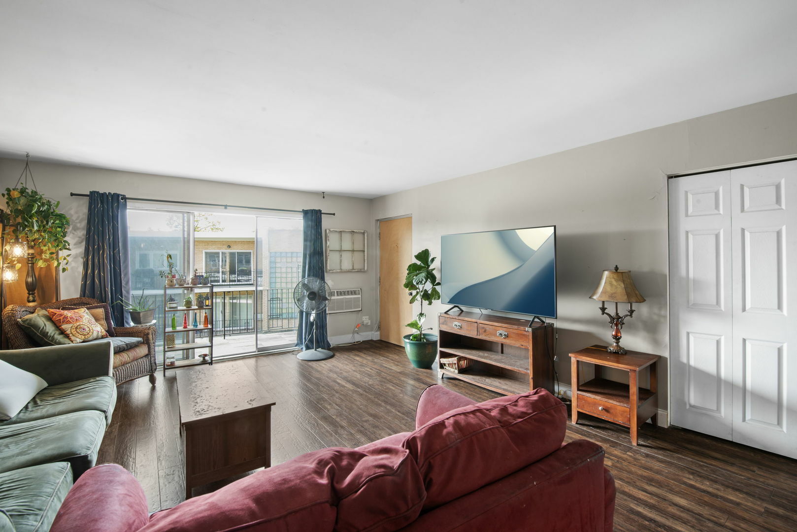 Property Photo: 10332 S Pulaski Road 307 IL 60453