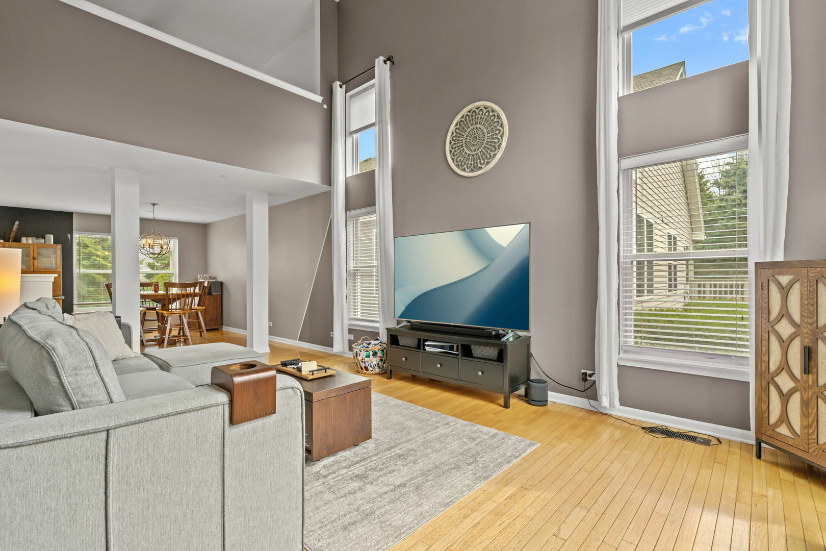 Property Photo: 844 March Street IL 60047