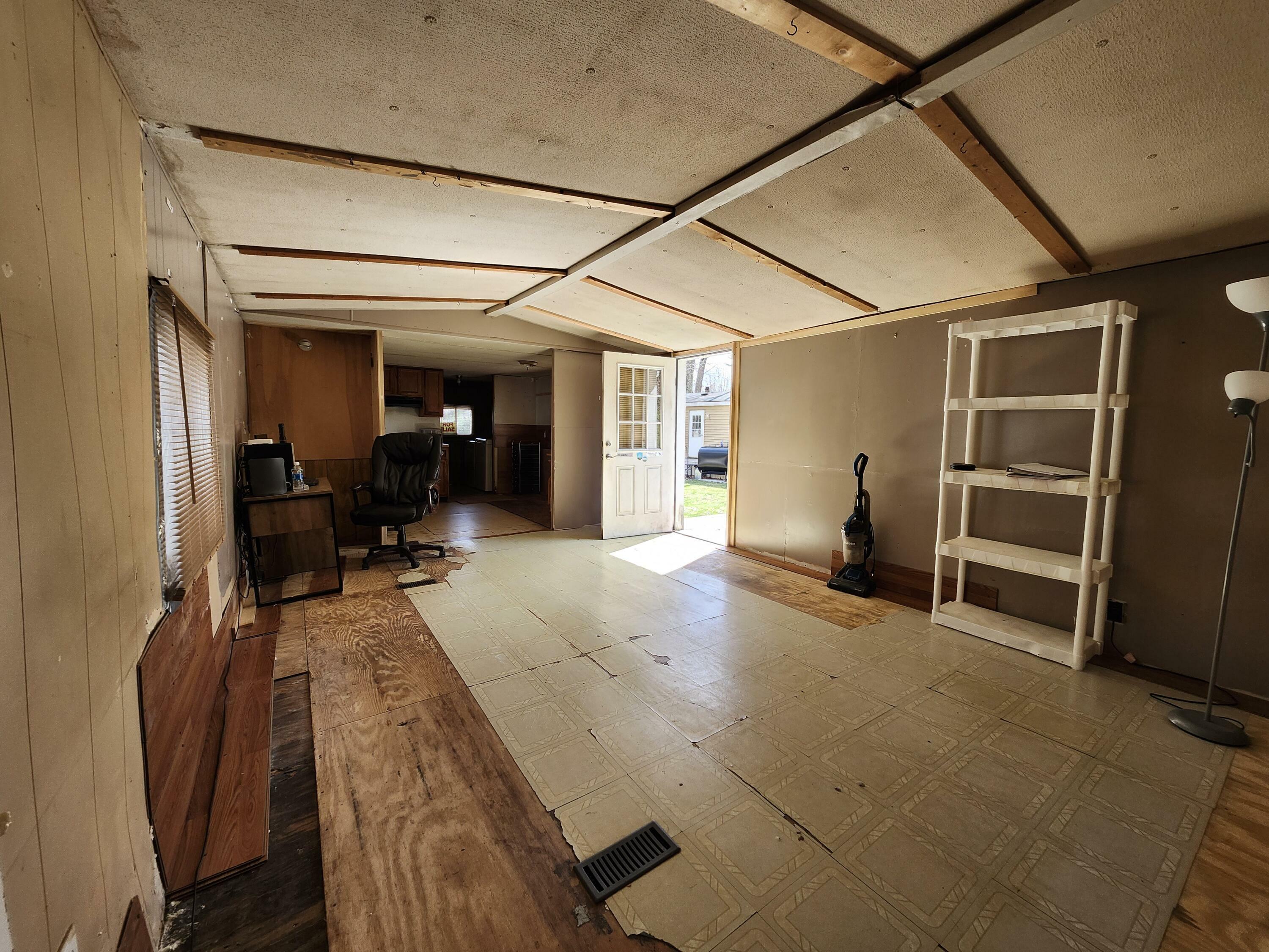 Property Photo: 5 Linda Avenue ME 04046