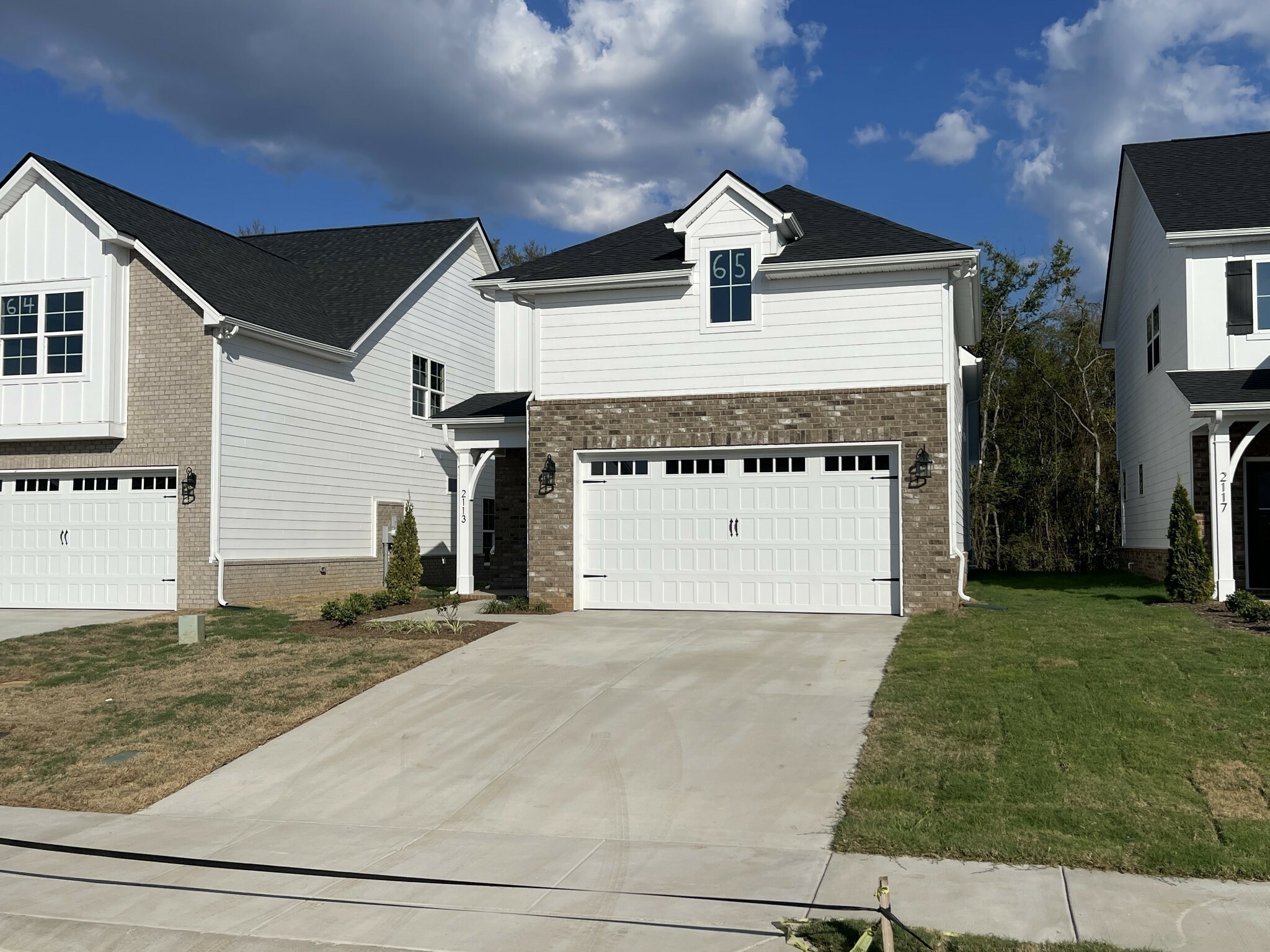 Property Photo: 2207 Barringer Ln TN 37128
