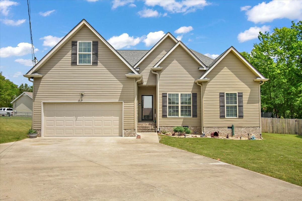 Property Photo: 103 Bush Cir TN 37160