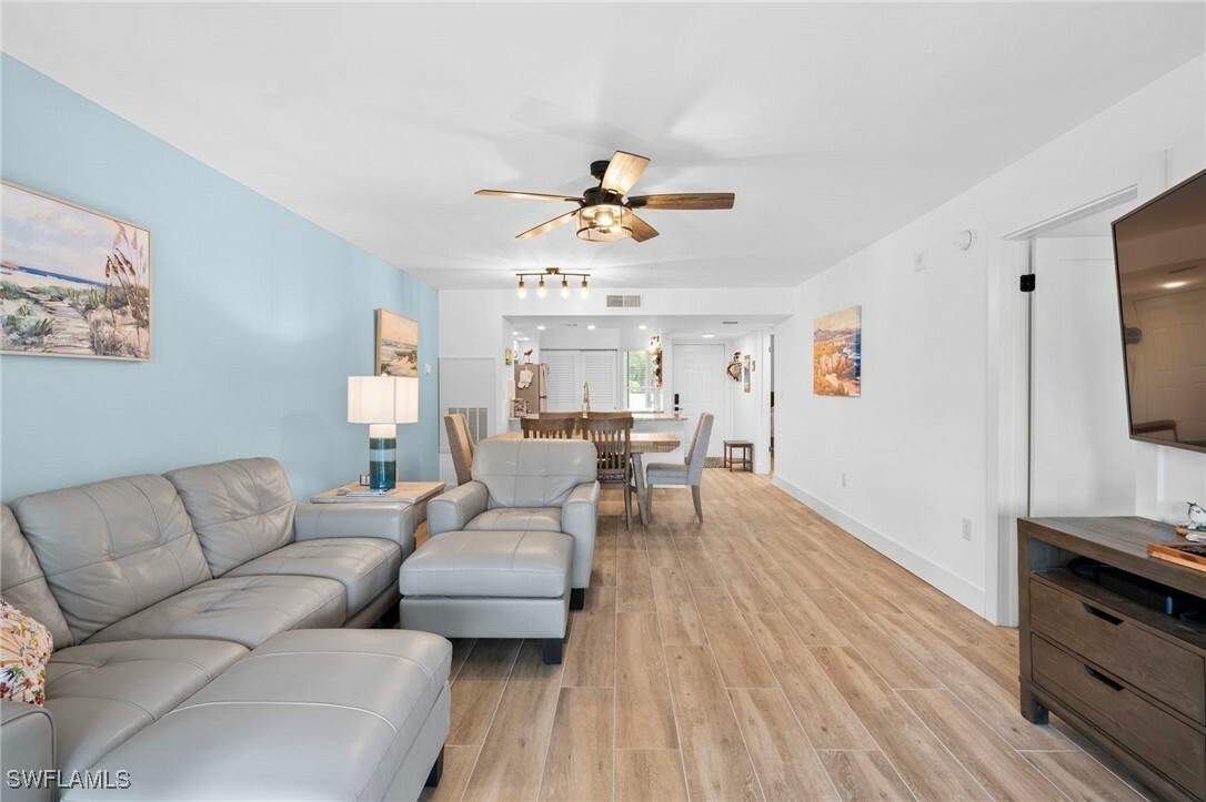 Property Photo: 200 Stevens Landing Drive B-103 FL 34145