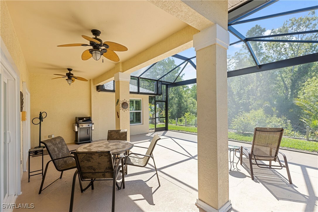 Property Photo: 1195 Silverstrand Drive FL 34110