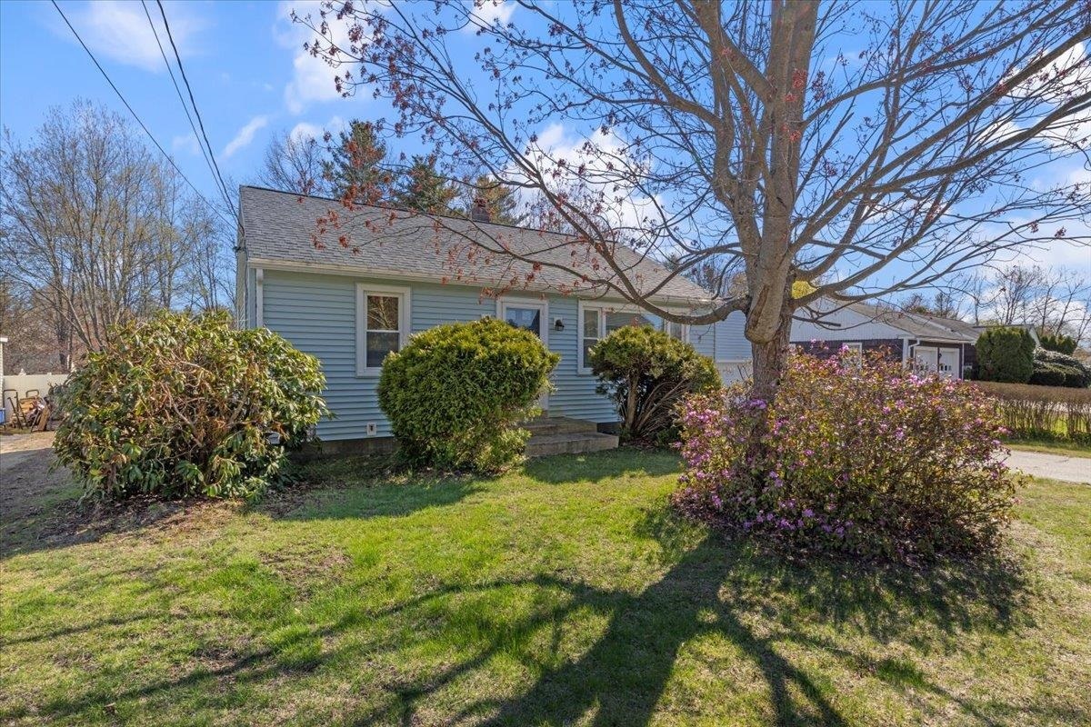 Property Photo: 80 Glenwood Avenue NH 03820