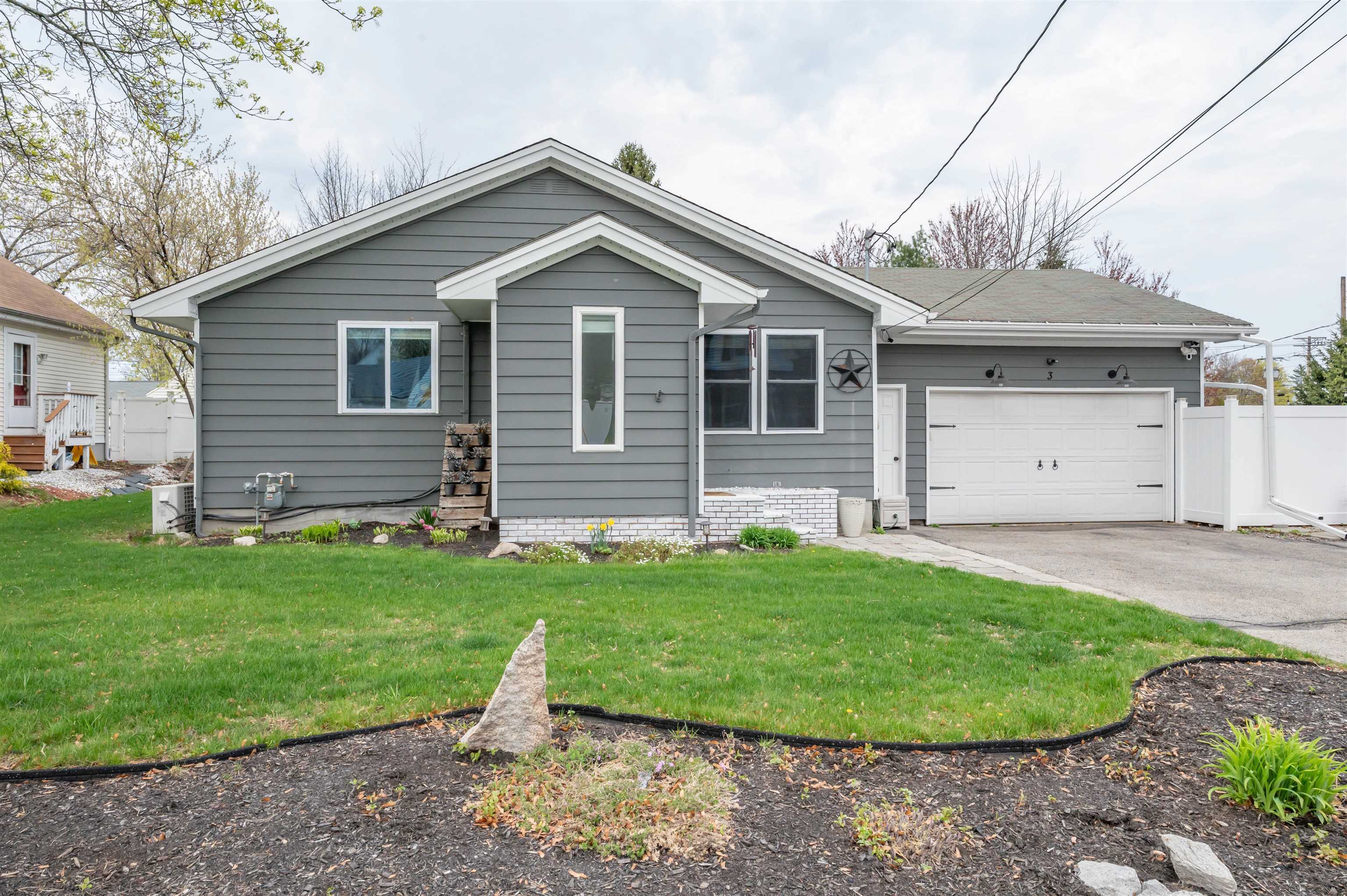 Property Photo: 3 Gold Street NH 03102