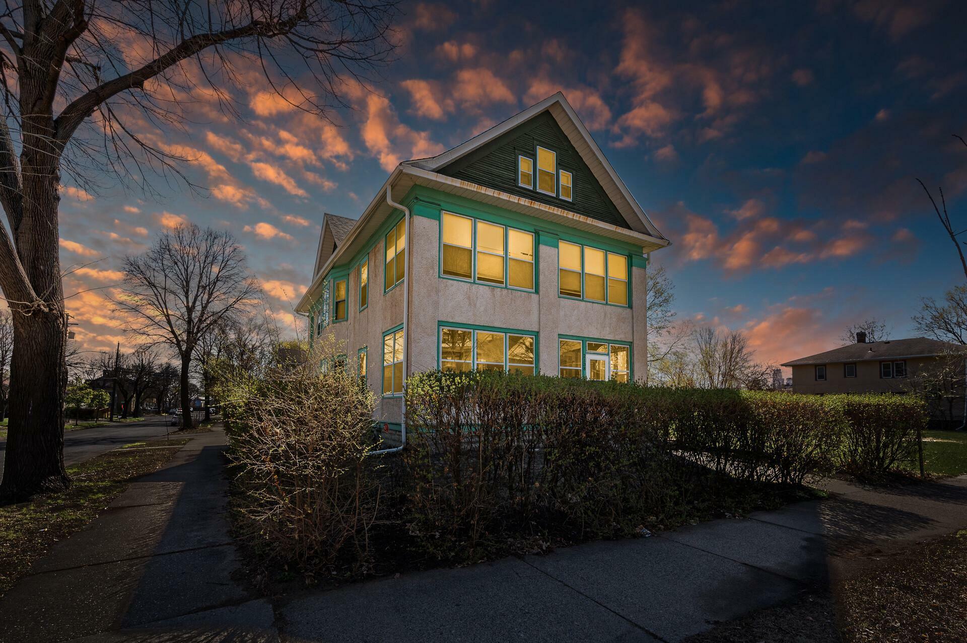 Property Photo: 2138 N 6th Street MN 55411