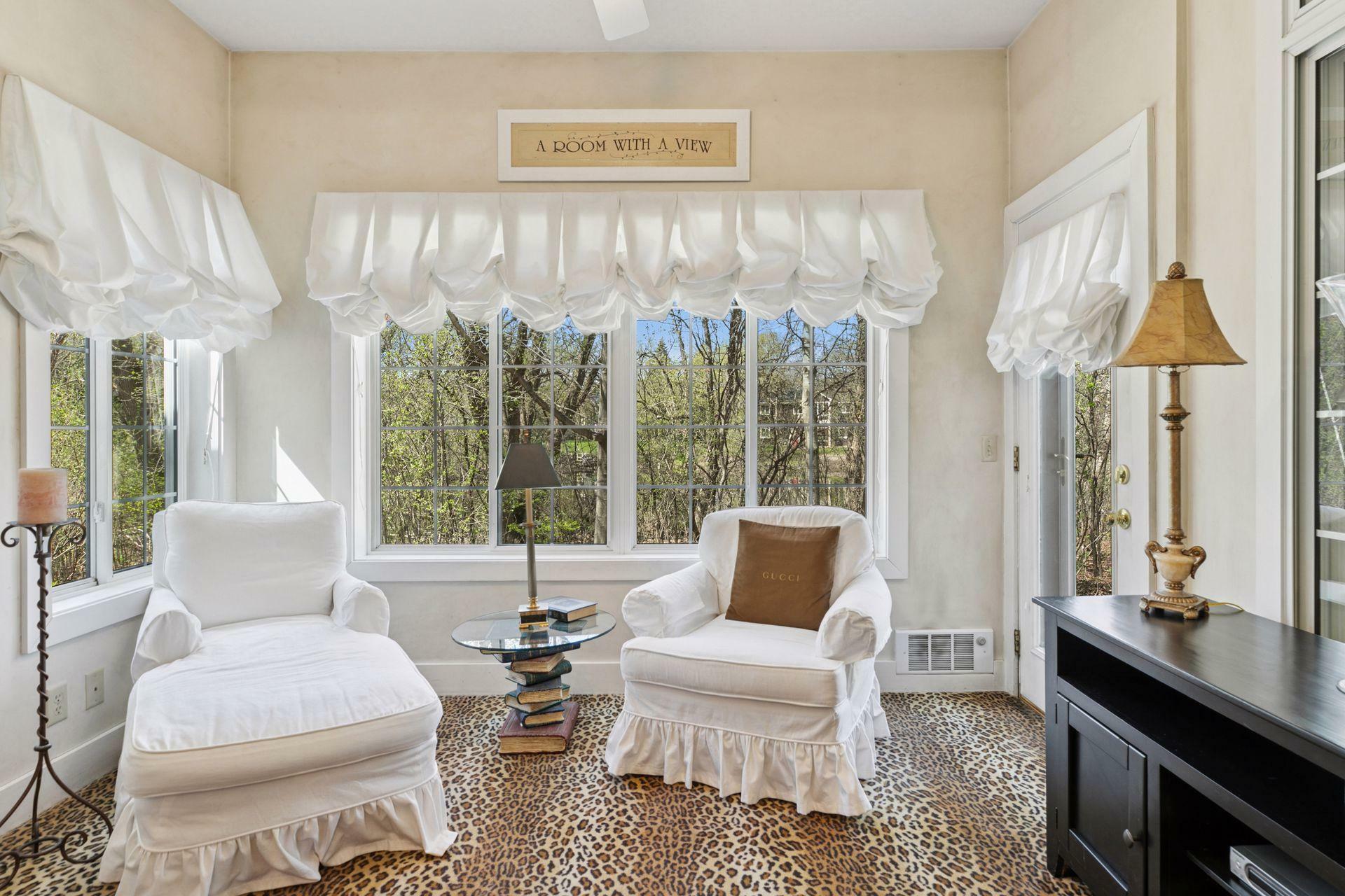 Property Photo:  2499 Lockwood Drive 61  MN 55120 