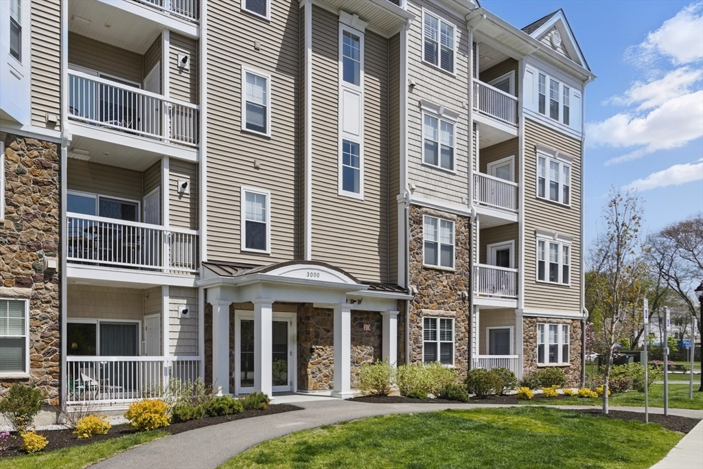 Property Photo: 3303 Pennington Dr 3303 MA 02081