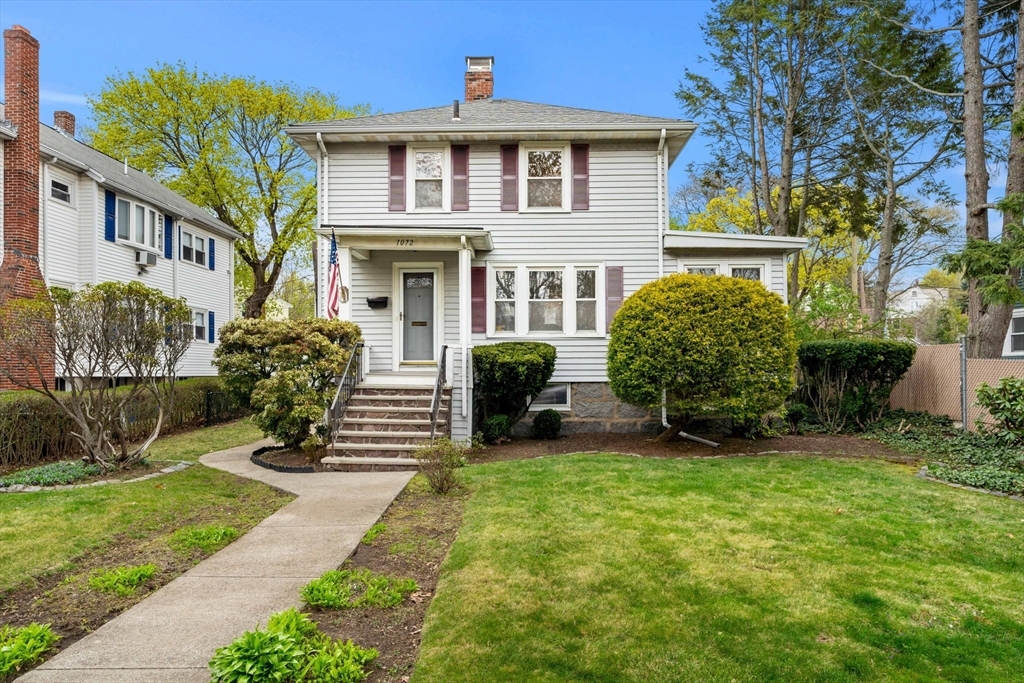 1072 Furnace Brook Pkwy  Quincy MA 02169 photo