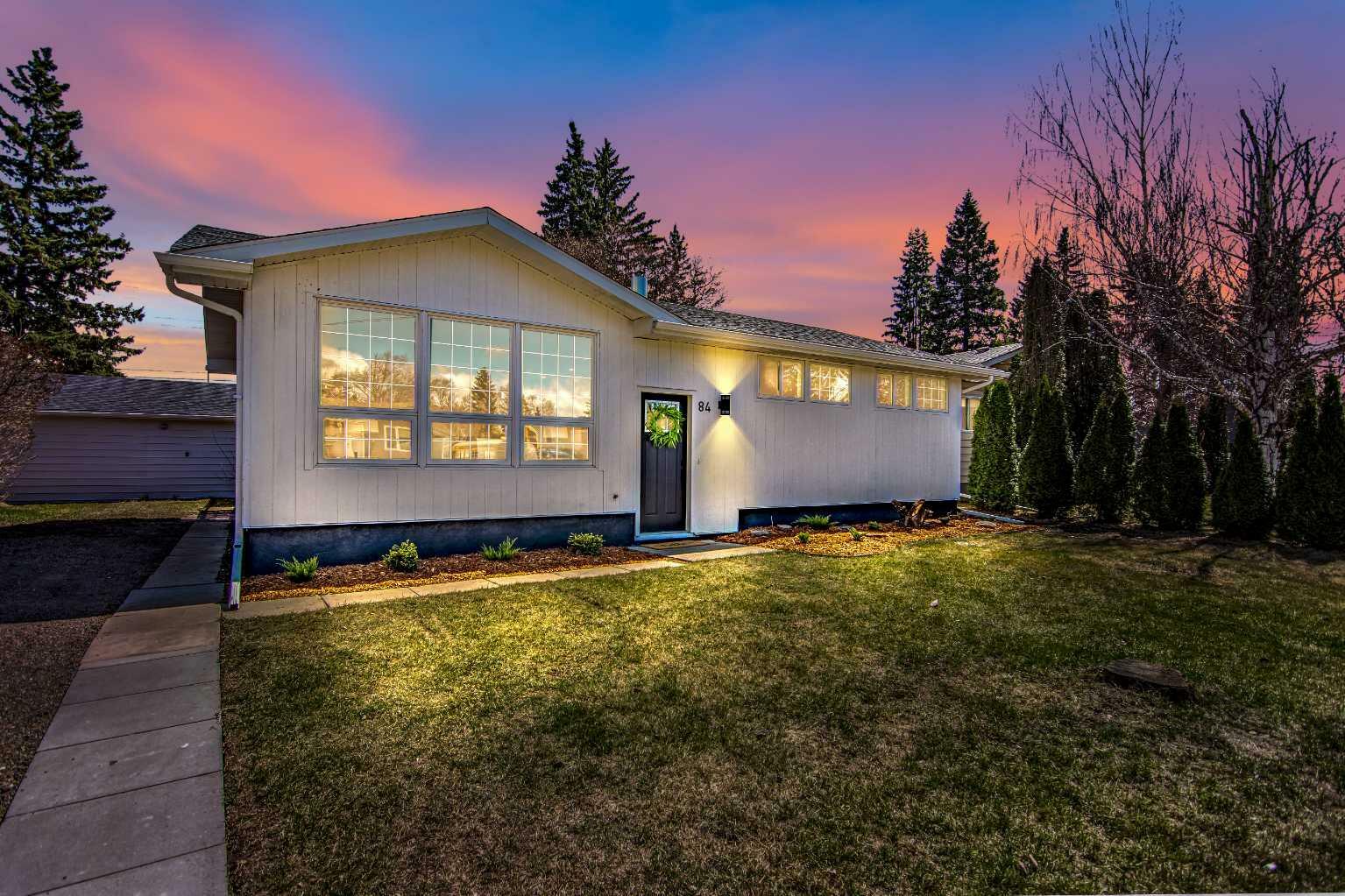84 Sherwood Crescent  Red Deer AB T4N 0A6 photo