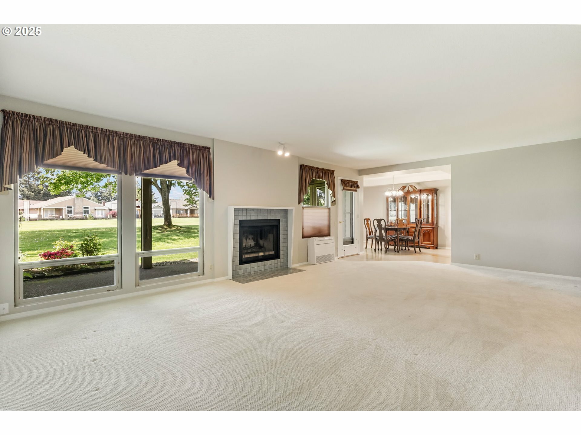 Property Photo: 2506 SE Baypoint Dr L45 WA 98683