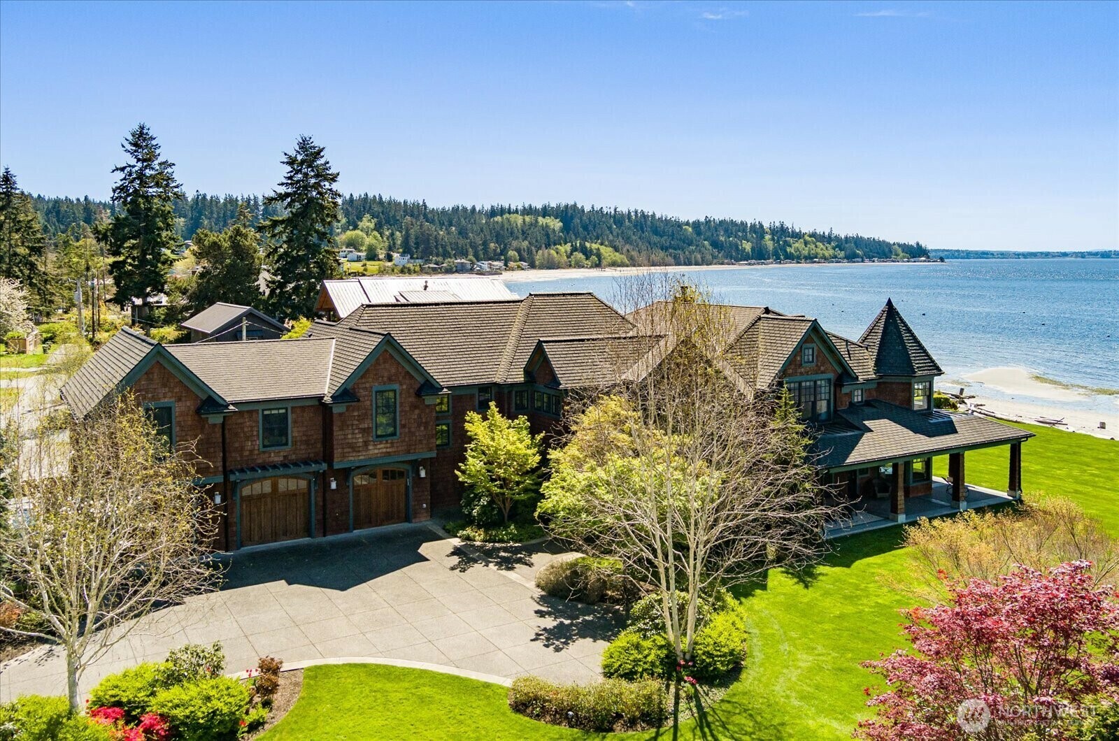 Property Photo: 5848 Mutiny Bay Road WA 98249