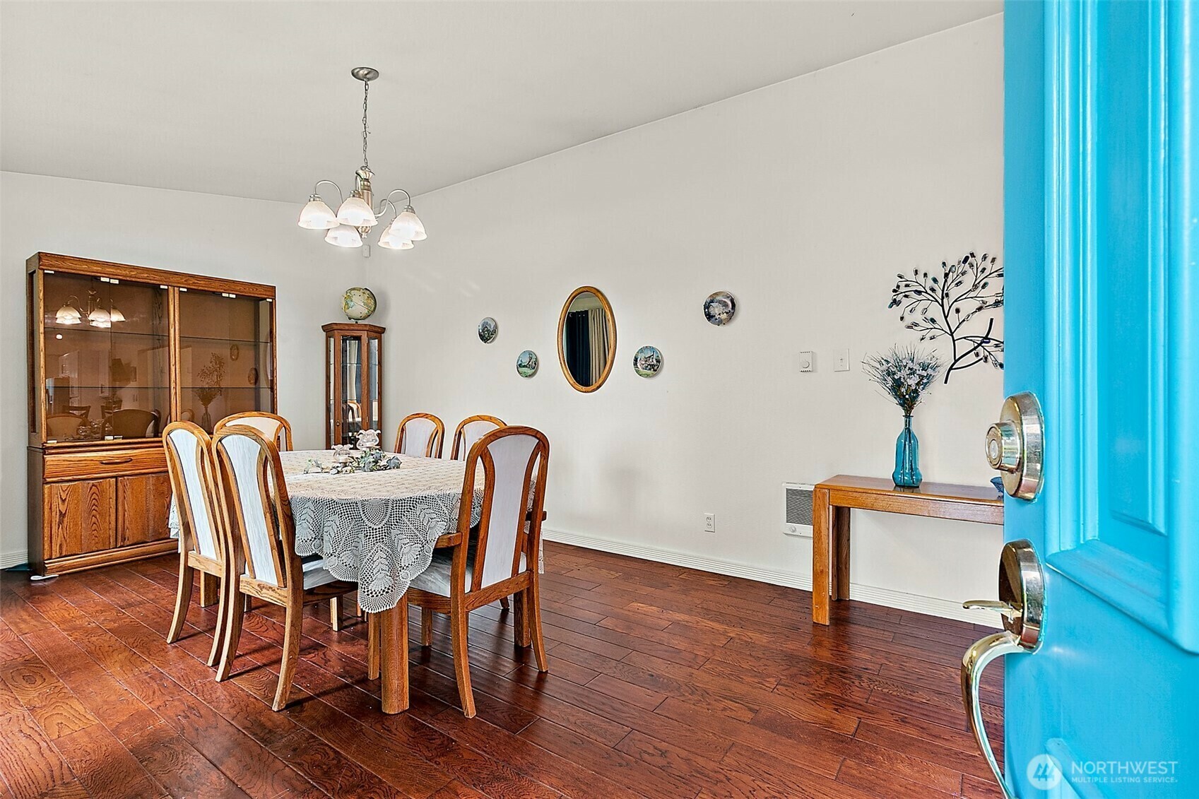 Property Photo: 4020 84th Avenue Ct E WA 98371