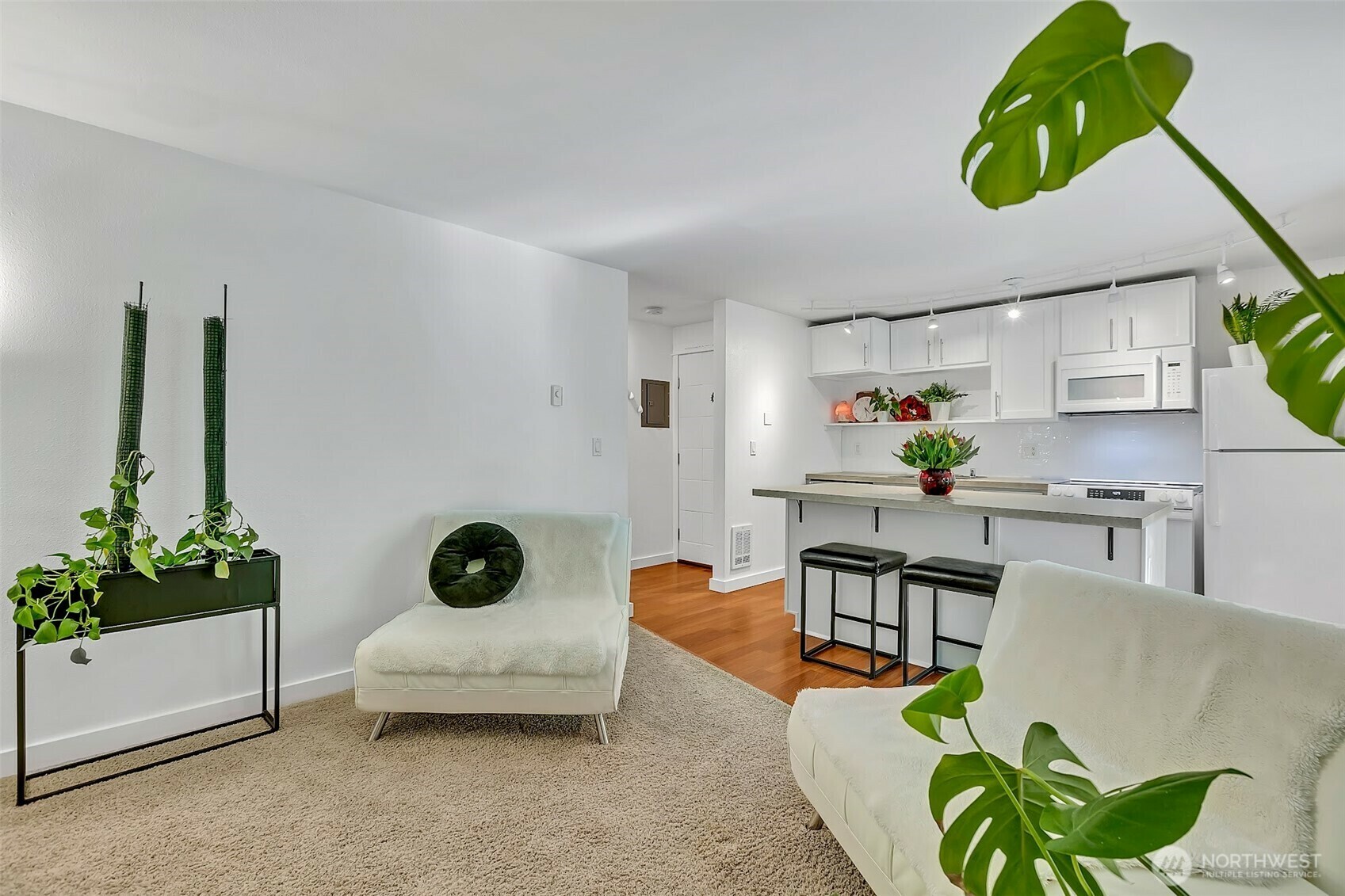 Property Photo: 23453 16th Avenue S A304 WA 98198