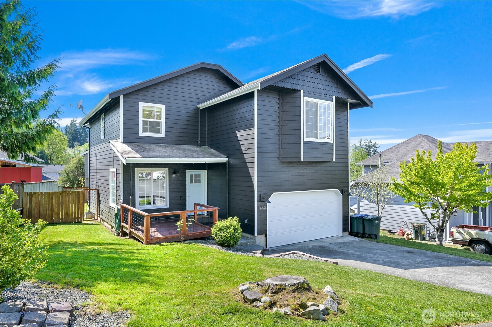 Property Photo: 1443 Sweetbay Drive WA 98229