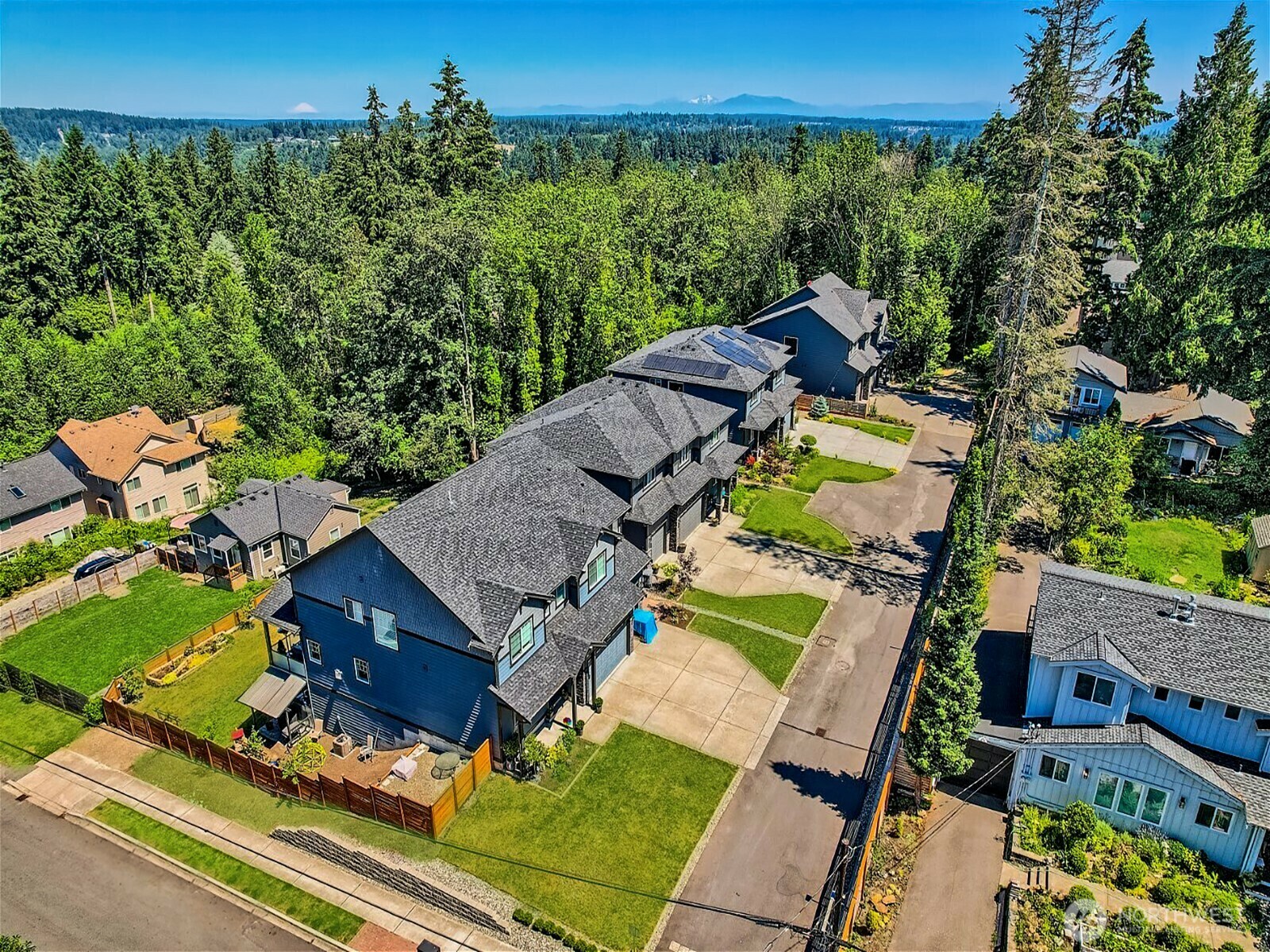 Property Photo: 16216 81st Place NE WA 98028