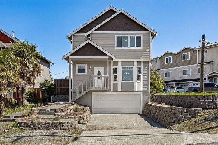 Property Photo:  3017 S  Windom Street  WA 98409 