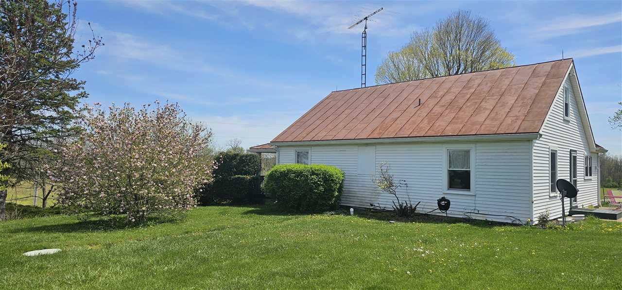 Property Photo: 5552 N Mineral Springs Road IN 47345
