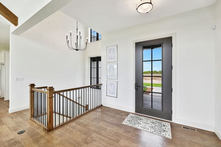 Property Photo: 3314 N Bedford Court KS 67226