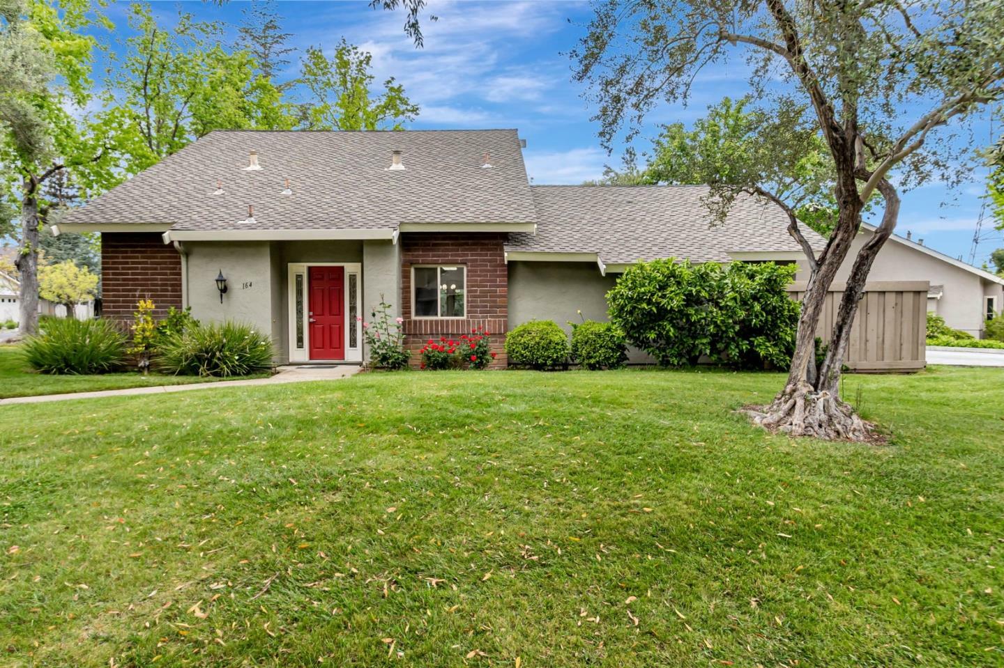 Property Photo: 164 Milmar Way CA 95032