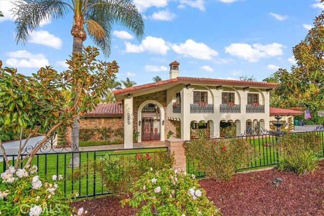 Property Photo:  10612 S Morada Drive  CA 92869 