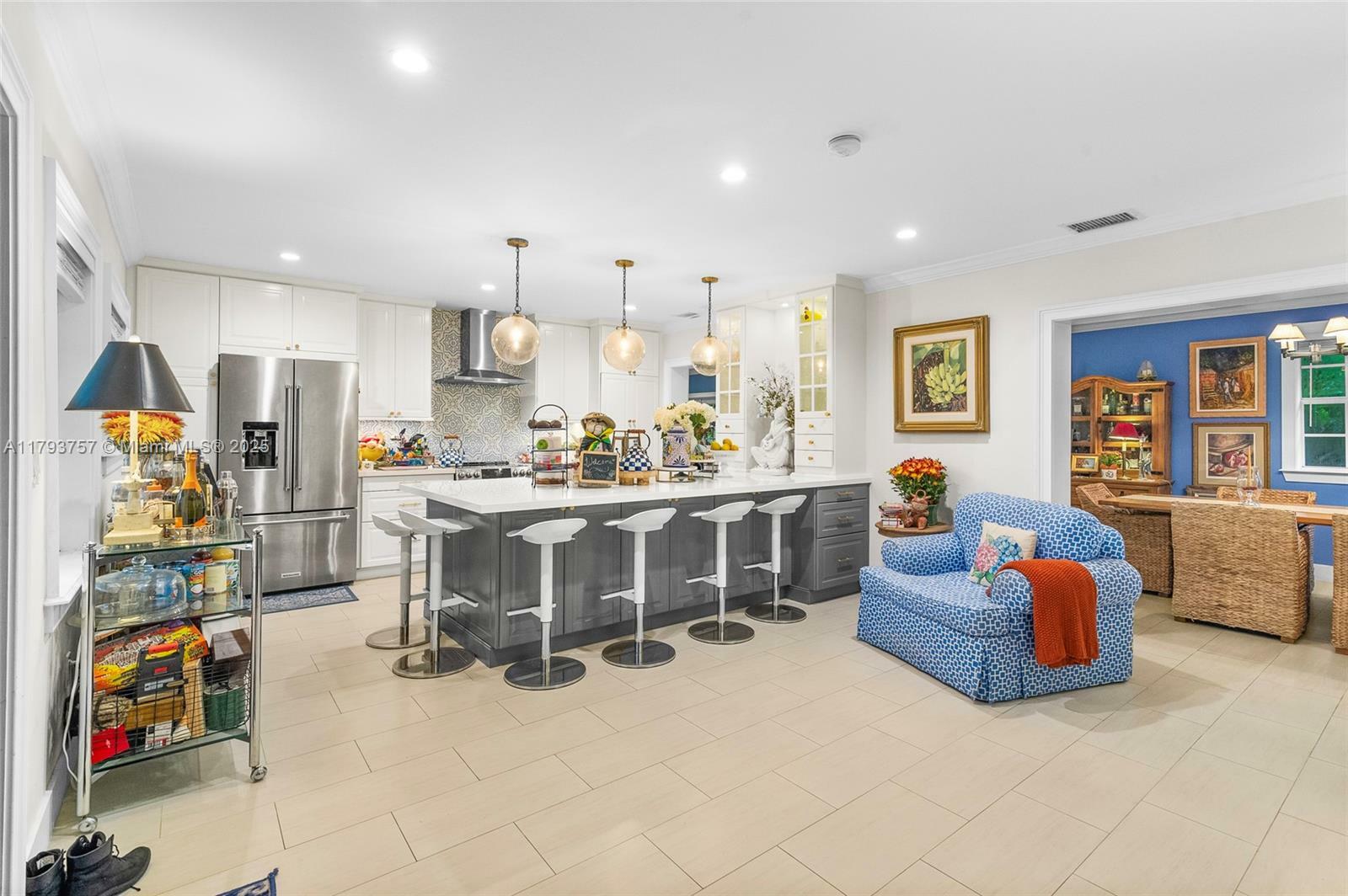 Property Photo:  13101 SW 82nd Ave  FL 33156 