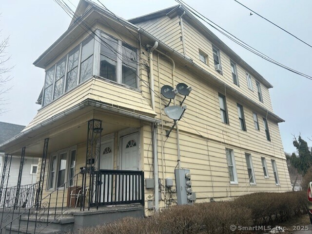 Property Photo: 173 Farren Avenue CT 06513